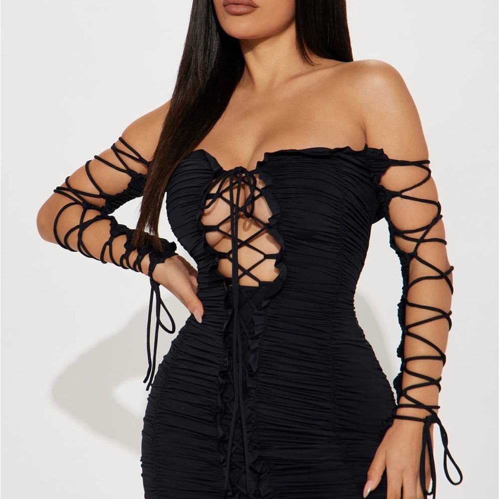 Fashion Nova Black Strapless Lace-Up Dress